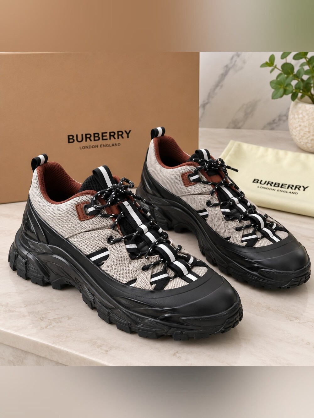 Burberry Arthur Black White Canvas Sneakers EU 45 UK 11